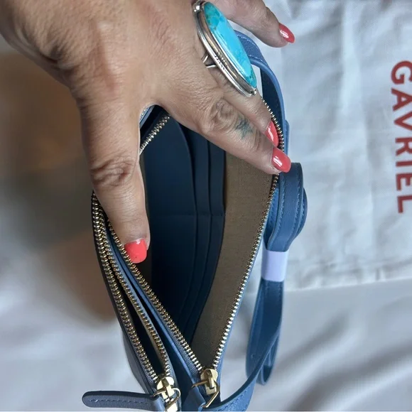 Mansur Gavriel Sky Blue Leather Shoulder Bag - Picture 3 of 6